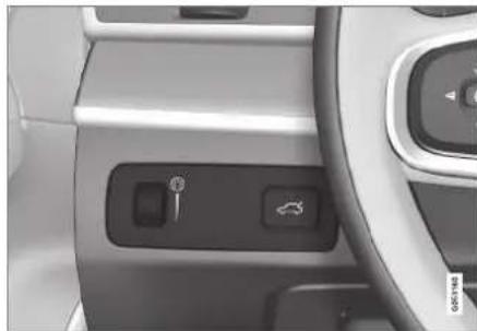 VOLVO XC40 Twin Engine (2020) - WARNING - 1