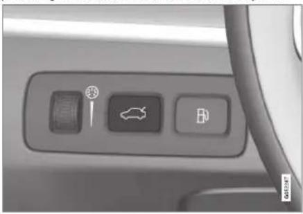 VOLVO XC40 Twin Engine (2020) - Unlocking the tailgate from the inside of the car - 1