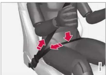 VOLVO XC40 Twin Engine (2020) - SAFETY - 3