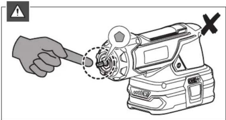 RYOBI RLT254SDSO - STARTING A COLD ENGINE BY ELECTRICAL STARTER - 3