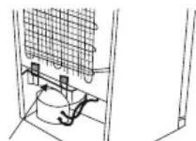 Technical line drawing of a mechanical assembly with a meshed panel and a central component (no text or symbols).