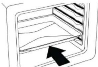 Diagram of a refrigerator interior showing the door and shelves with an arrow pointing to one side (no text or symbols present)
