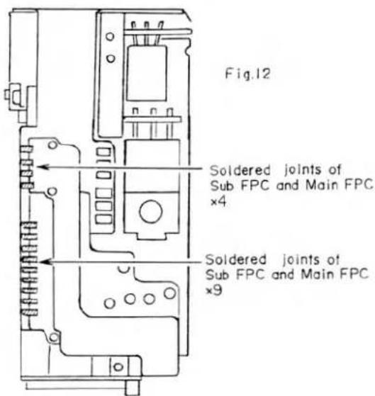 Fig.12 ; Joints soudés du FPC secondaire et du FPC principal x4 ; Joints soudés du FPC secondaire et du FPC principal x9