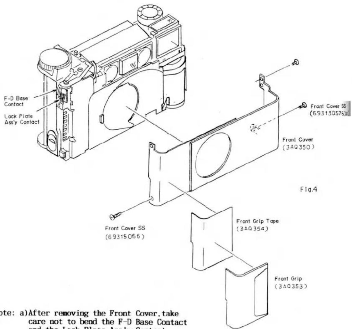 Contact de base F-D ; Contact d'ensemble plaque de verrouillage ; Couvercle avant SS (693130576) ; Couvercle avant (3AQ350) ; Fig.4 ; Couvercle avant SS (69315056) ; Bande de préhension avant (3AQ354) ; Poignée avant (3AQ353) ; Remarque : a) Après avoir retiré le couvercle avant, veillez à ne pas pl…