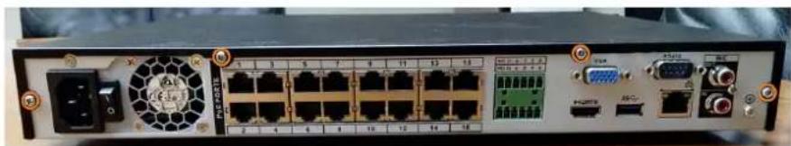 Lorex N863A63BG - Pour installer un nouveau disque dur : - 2
