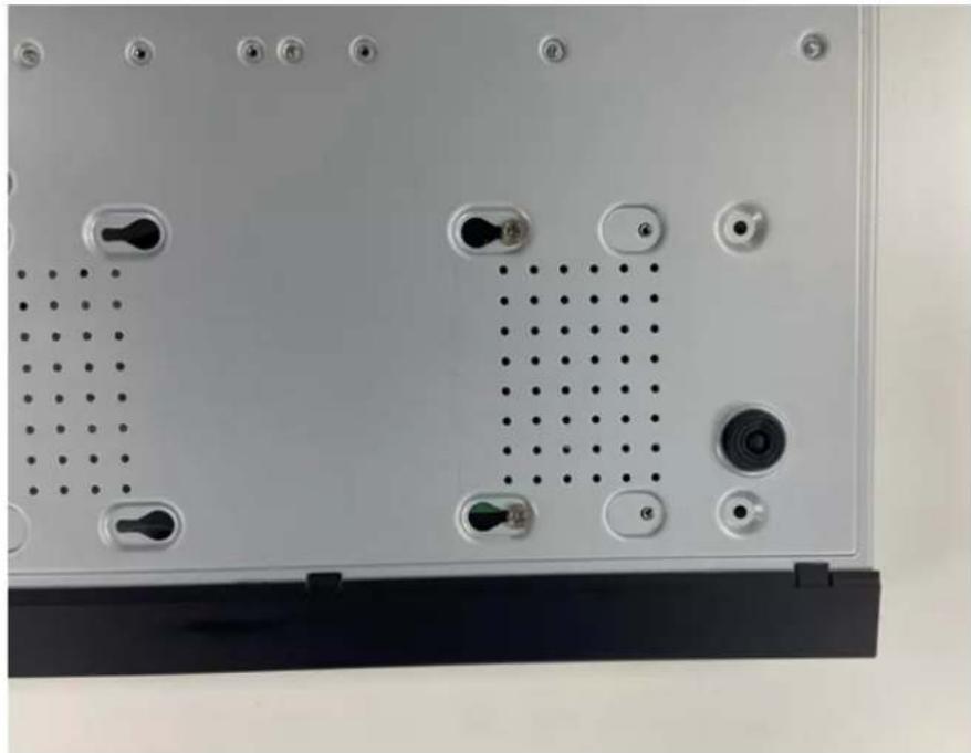 Lorex N884A64B - Pour installer un nouveau disque dur : - 3