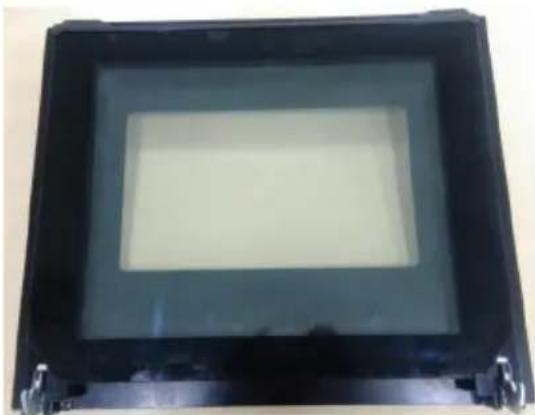 BLAUPUNKT 5B30N0250AU - Installatie-instructies voor de afdeklijst van het deurframe en draaiklemmen - 5
