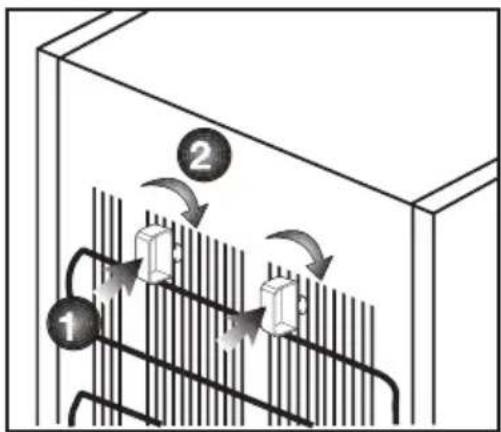 Diagram showing fluid flow through a container with labeled components and directional arrows indicating flow direction.