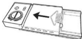 INSIGNIA NS-DWRF2SS3 - Remplissage du distributeur de détergent - 3