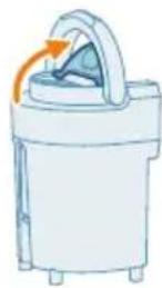 PHILIPS 3000 Series XW3192 - Pulizia del serbatoio dell'acqua con acqua pulita e detergente (ogni mese) - 2
