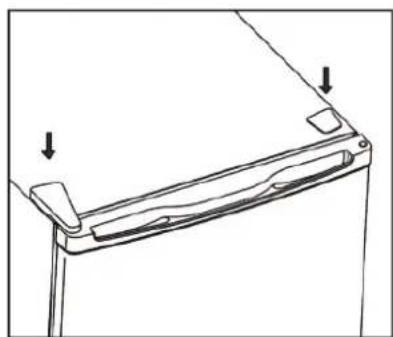 Line drawing of a door handle with two arrows pointing to the top and side (no text or symbols)