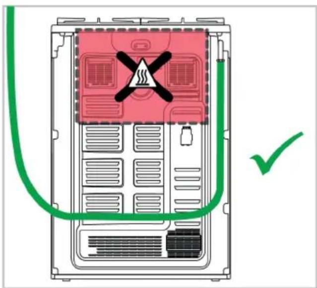 Diagram of a server rack with a warning symbol and a green checkmark indicating installation or status.