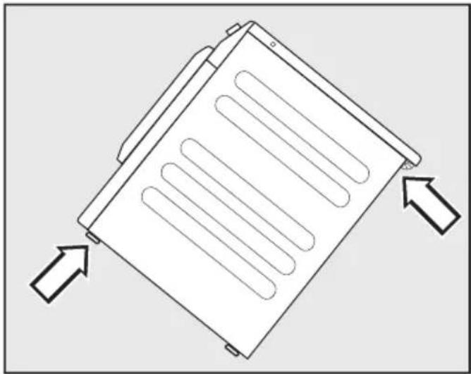 Diagram of a mechanical component with multiple parallel grooves and directional arrows indicating movement (no text or symbols).