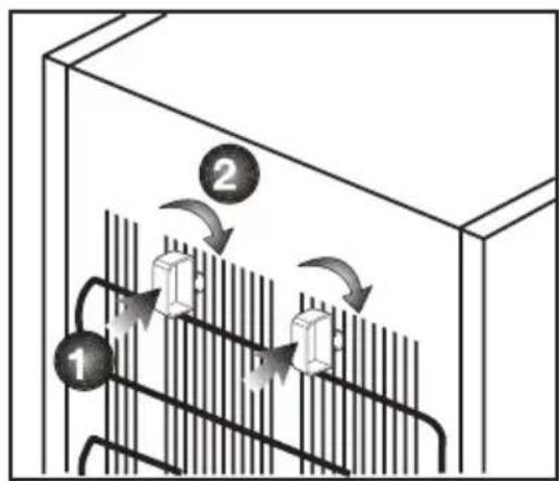 Diagram showing fluid flow through a container with labeled components and directional arrows indicating flow direction.