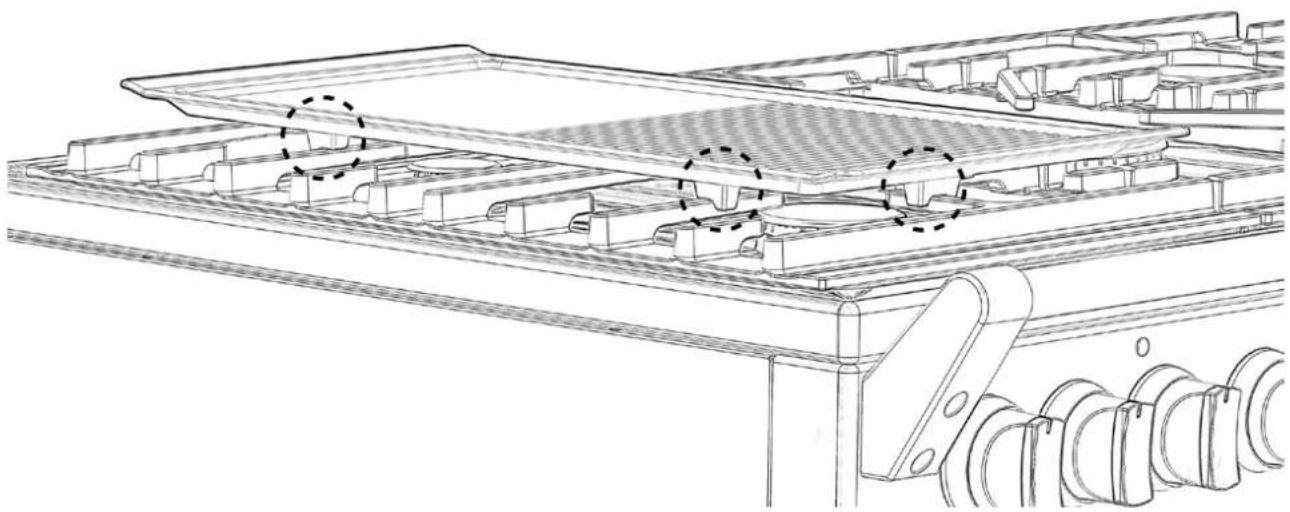 Technical line drawing of a mechanical assembly with conveyor and roller components (no text or symbols).