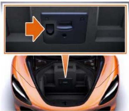 McLaren Elva - Prises électriques pour accessoires - 1