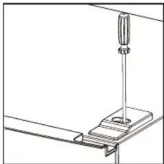 Technical line drawing of a mechanical clamp or bracket assembly (no text or symbols)