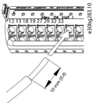 12 13 18 19 27 29 32 33 Max 24 Volt e30bg283.10 10 mm (0.4)