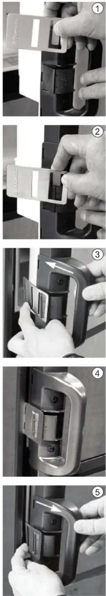 Step-by-step instructions for installing a device's internal components, labeled 1 to 5 with hand gestures and a 'Donalds' tag.