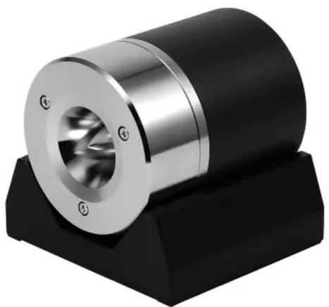 Rendu 3D d'un composant mécanique cylindrique avec un rebord métallique et une base noire (aucun texte ou symbole visible)