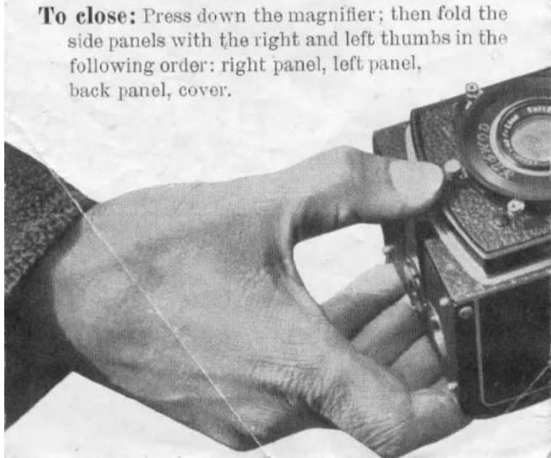 To close: Press down the magnifier; then fold the side panels with the right and left thumbs in the following order: right panel, left panel, back panel, cover.