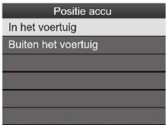 Positie accu In het voertuig Buiten het voertuig
