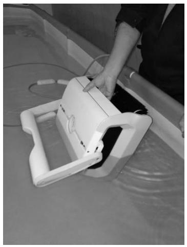 Edenea CLEANER ORCA 300 1 - c. Uttagning ur vattnet - 1