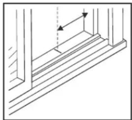 Technical line drawing of a structural beam with supports and a vertical load arrow (no text or symbols)