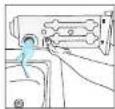 BEKO BMT83EW - Svuotare il serbatoio dell'acqua - 3