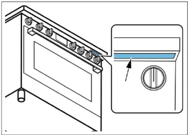 Line drawing of a kitchen appliance with a door and fan, showing a close-up of the interior (no text or symbols)