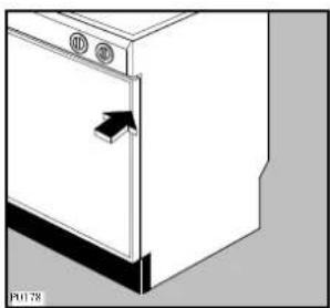 ZANUSSI FLD 1200 - Introduzca la ropa - 1
