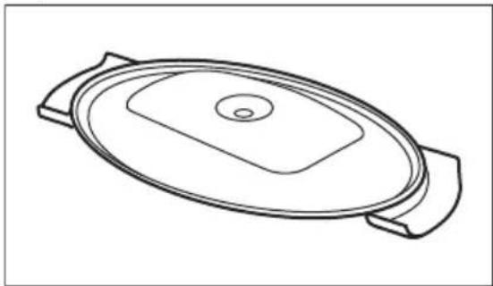 Line drawing of a lid with a square opening and two side handles (no text or symbols)