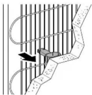 Diagram of a fence structure with vertical bars and an arrow indicating direction (no text or symbols)