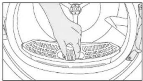 BEKO BT5103IB - Filtri in fibra (filtri interni ed esterni) / Pulizia della superficie interna dell'oblò di caricamento - 1