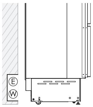 SMEG RF376RSIX - Podłączenie elektryczne i wodne znajduje się z tyłu urządzenia - 1