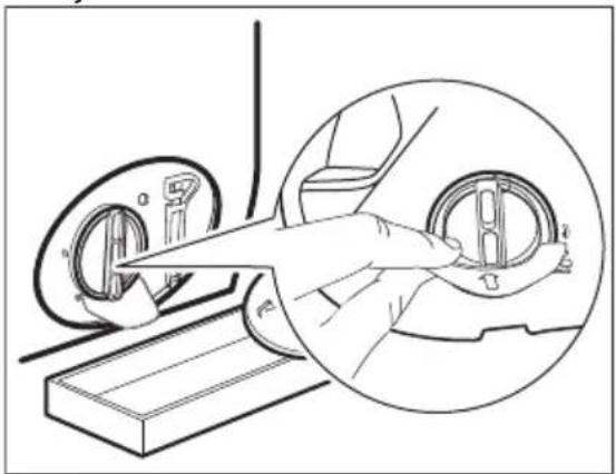 AEG LR734E94Q - Fortsæt som beskrevet i følgende diagrammer for at rengøre pumpefilteret: - 1