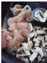 CECOTEC Turbocecofry 4d Acc - Chicken, mushrooms and soy sauce Risotto - 1
