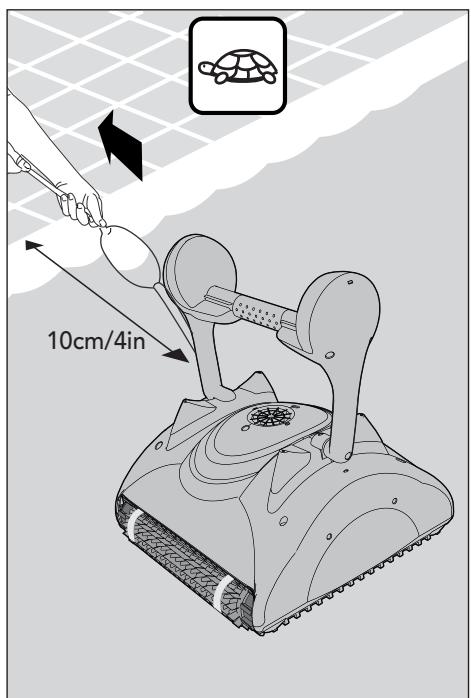 MAYTRONICS Classic 4-UNI - Retirar o aspirador da piscina - 2