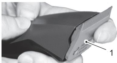 Coburn Heiniger Saphir Cord - Aufstecken des Scherkopfs - 4