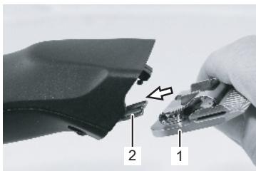 Coburn Heiniger Opal - Inzetten van de scheerkop - 2