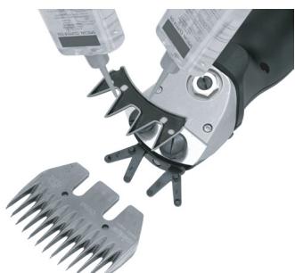 Coburn Heiniger Xcell - Schermesser wechseln - 4