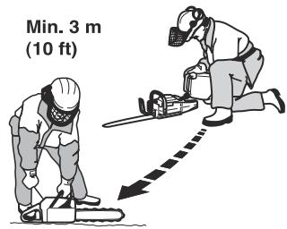 HUSQVARNA 555 - Bezpečnost při manipulaci s palivem - 2